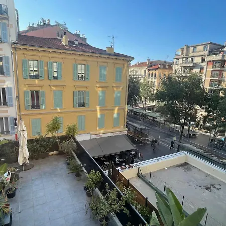 Au Centre De Apartment Nice